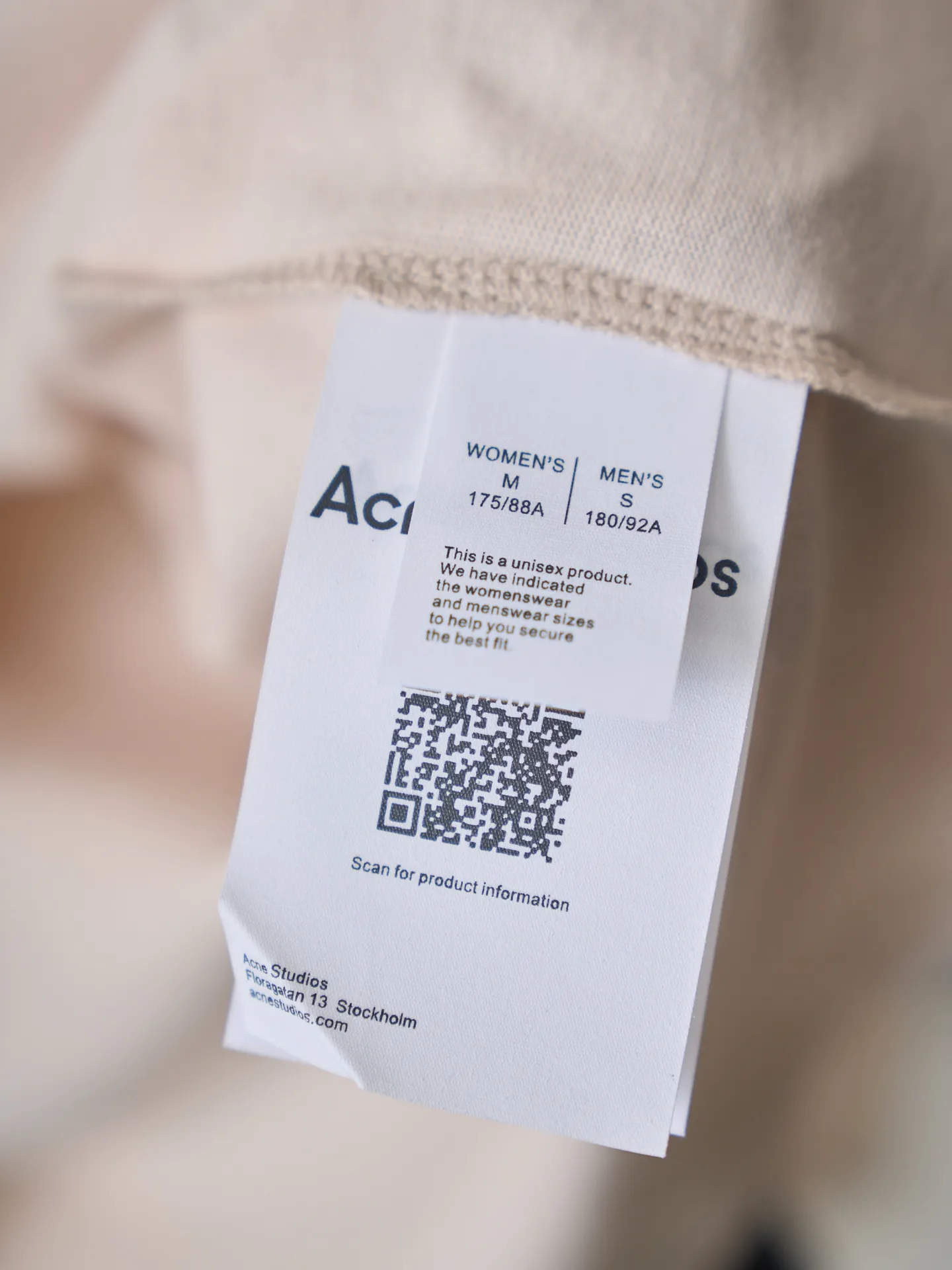 【 】Acne Studios T 【In Stock】XS S M L ：12 G ：32 G ：100% T ， ， Retro ， 。 ， ， 。 12 ， 、 ， ， ， Retro T 。 100% ， ， ， 。 ， Rebound， 。 ， ， 。 12 ， 。 、 ， Retro 。